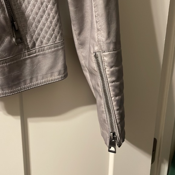 Guess Moto jacket NWT - Picture 4 of 6